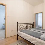 Downtown Charm In Apartman Budapest